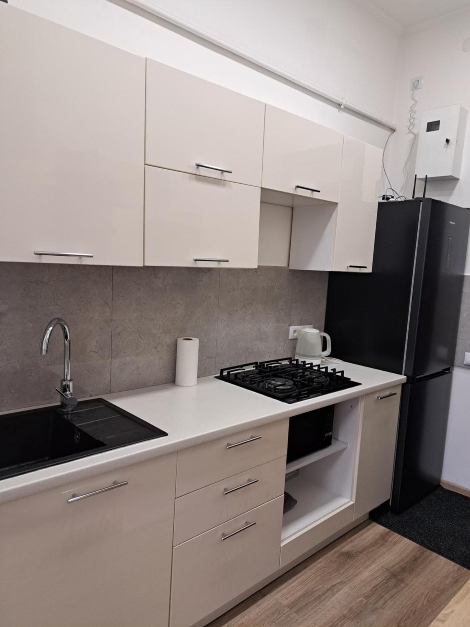 Двокімнатна Квартира Біля Оперного Театру Lviv Luaran gambar