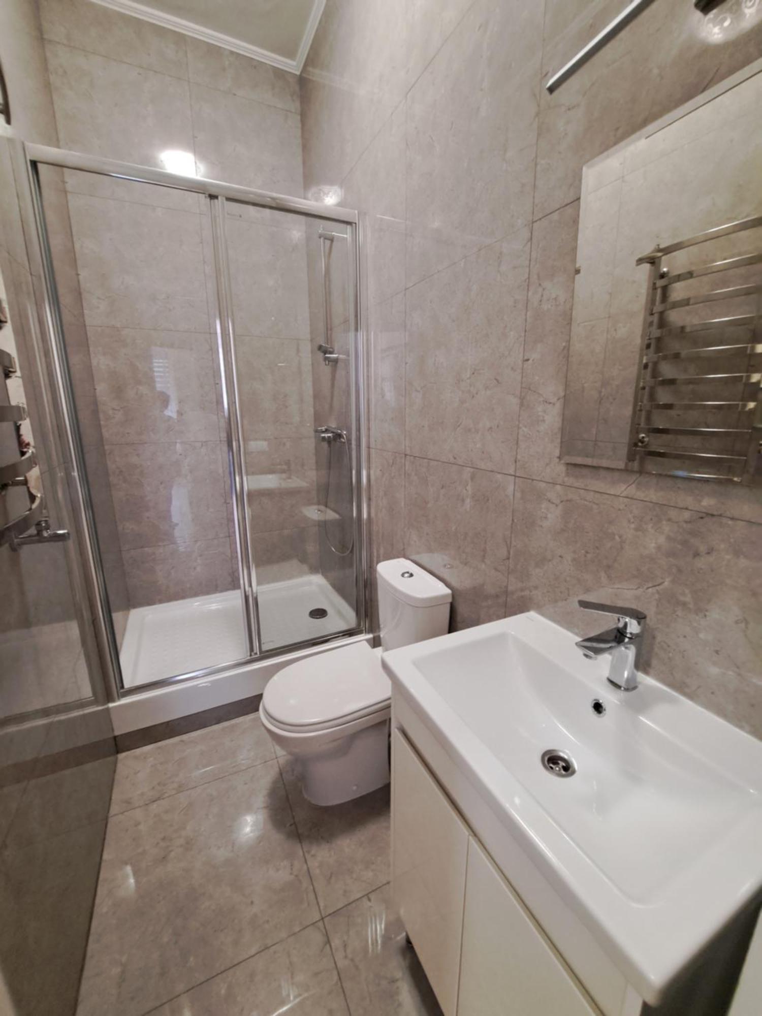 Двокімнатна Квартира Біля Оперного Театру Lviv Luaran gambar
